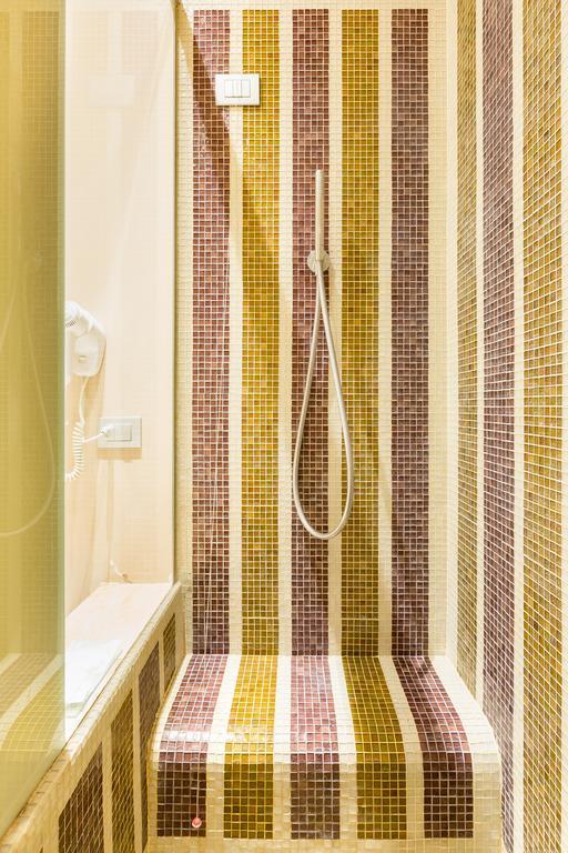 - Monti Bed and breakfast Roma